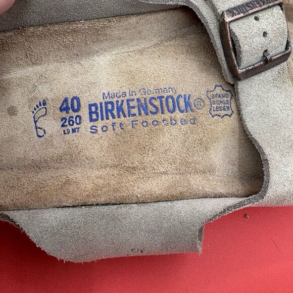 Birkenstock Arizona Taupe Suede Soft Footbed Sandals, Size EUR 40, US L9/M7 - Picture 6 of 6